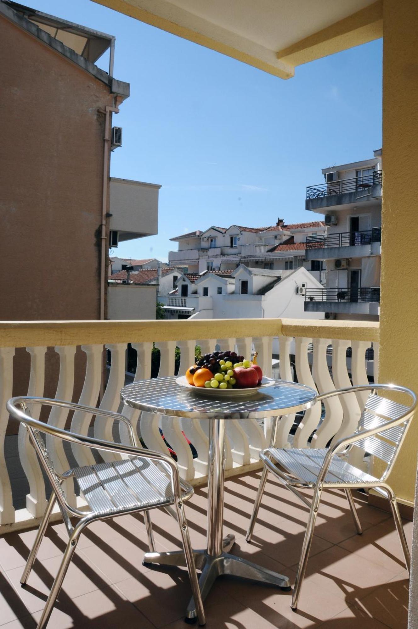 Budva Inn Guest House Luaran gambar