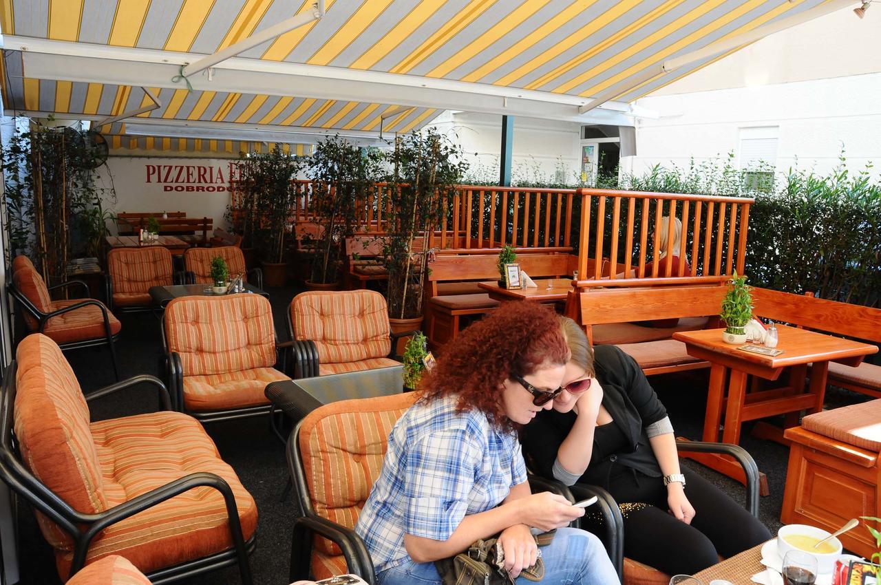 Budva Inn Guest House Luaran gambar